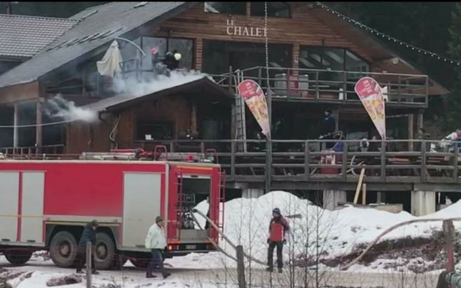 Incendiu la pensiunea familiei fostului premier Adrian Năstase, din Azuga