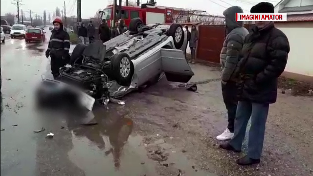 Accident în lanț la Caracal. Două persoane au ajuns la spital