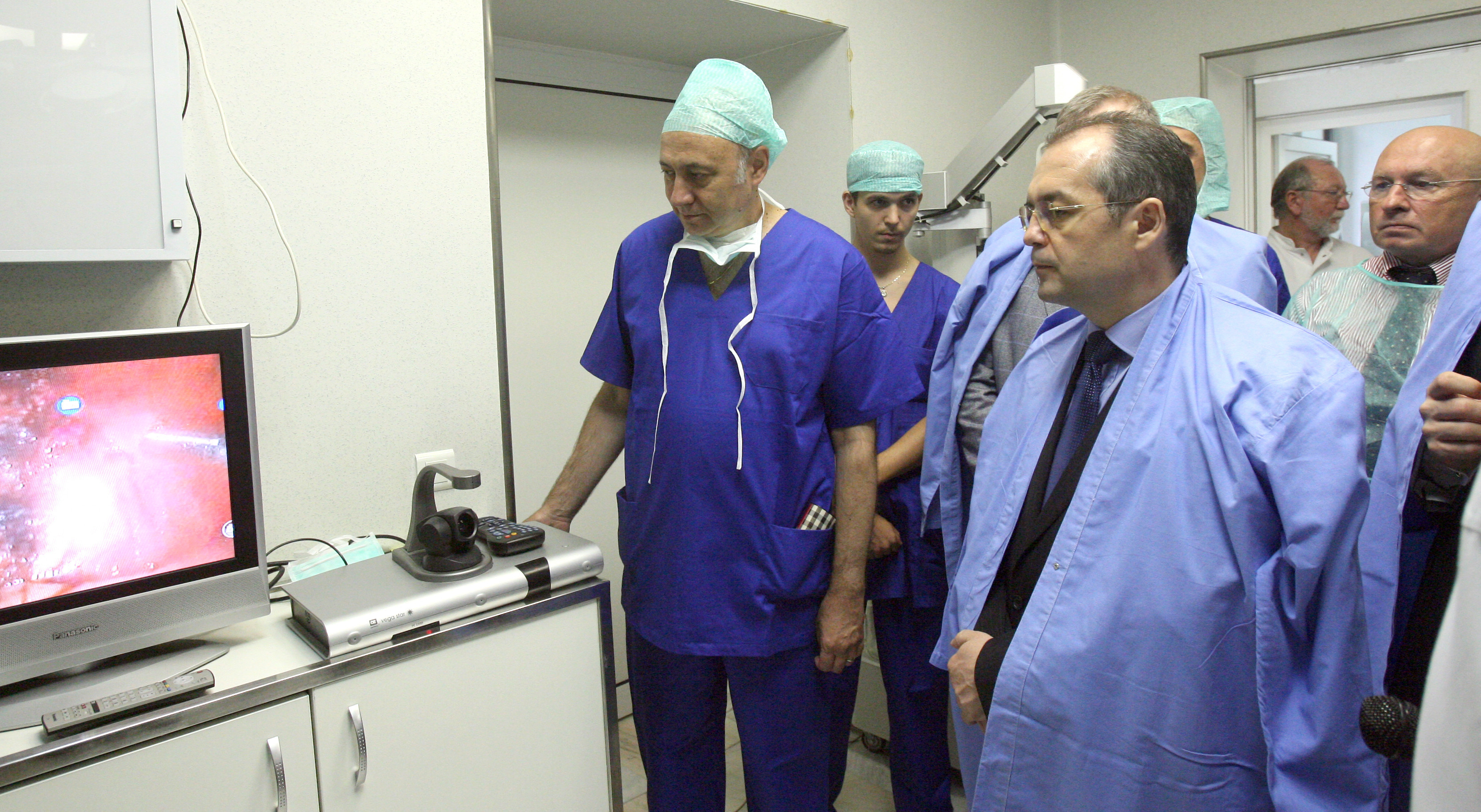 Emil Boc, audiat aproape 7 ore în dosarul medicului Lucan. Mesajul primarului din Cluj