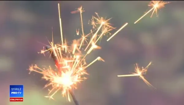 36 de răniți din cauza petardelor. Speriat de zgomot, un câine a fugit de acasă