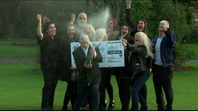 Un taximetrist, tatăl a cinci fete, a câștigat 24 de milioane de lire la loterie