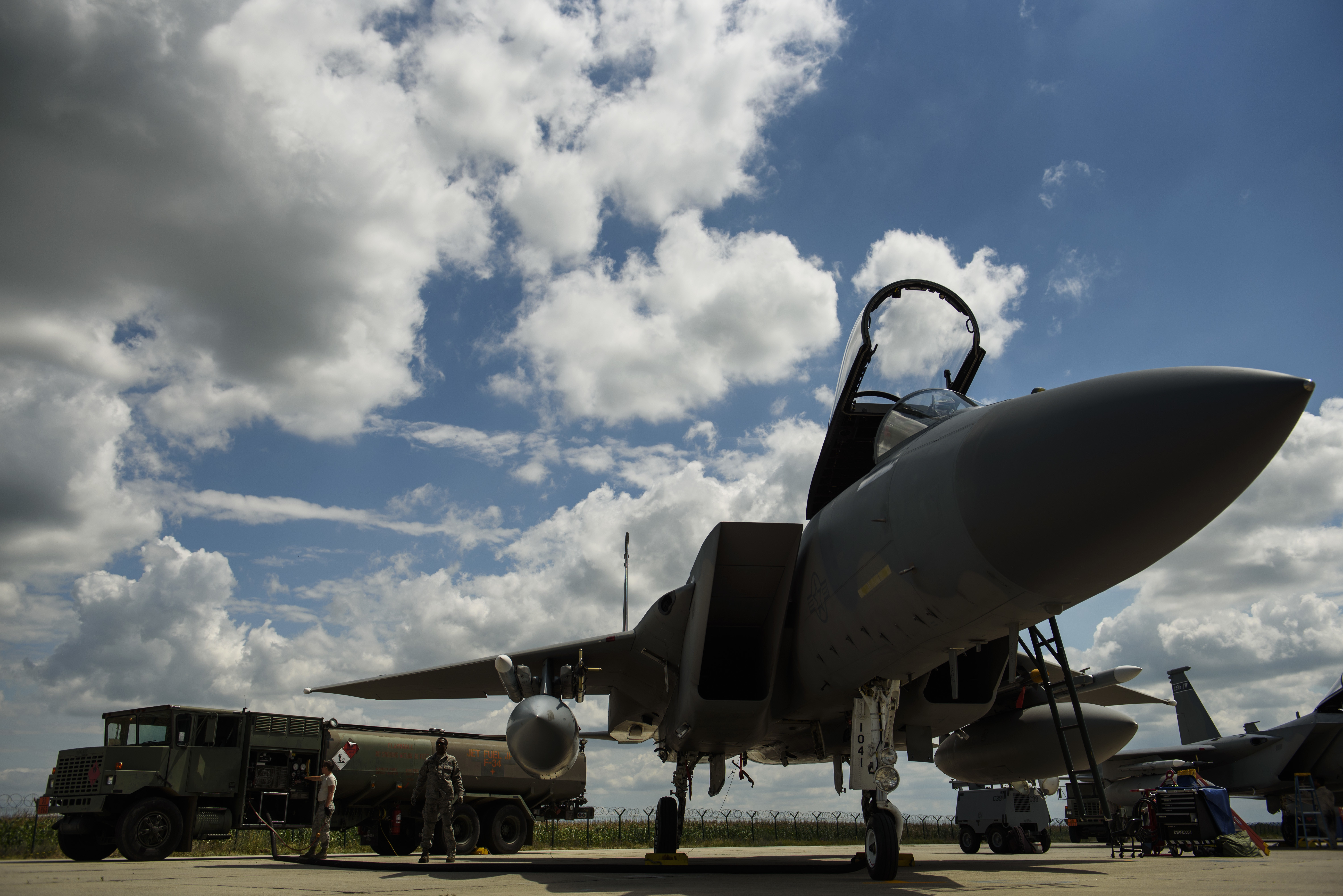 Pentagonul investeşte milioane într-o bază din România, pentru a "descuraja" Rusia