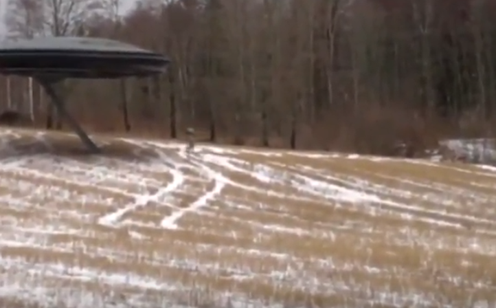 Un presupus OZN surprins în Târgoviște stârnește controverse pe Internet. VIDEO