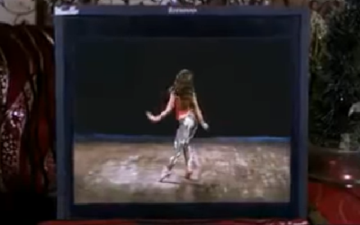 O cântăreaţă egipteană, în închisoare din cauza unui videoclip care incită la depravare