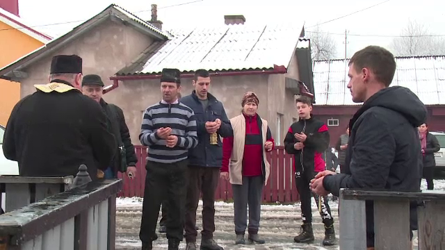 Boboteaza, tradiții și obiceiuri. Ritual pentru belșug și alungarea necazurilor, în Bistrița Bârgăului