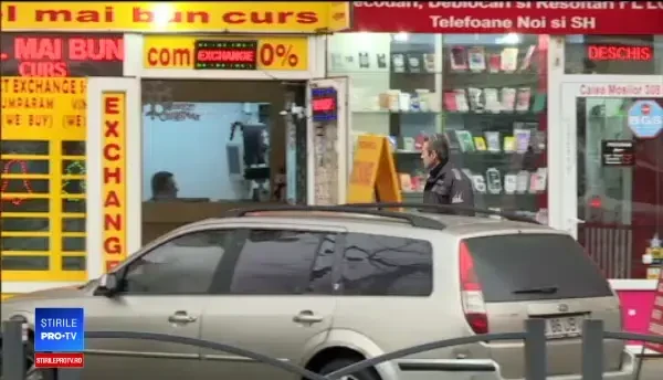 Scumpiri masive și rate mai mari, în 2018, anunțate de economiști. Leul, tot mai slab față de Euro