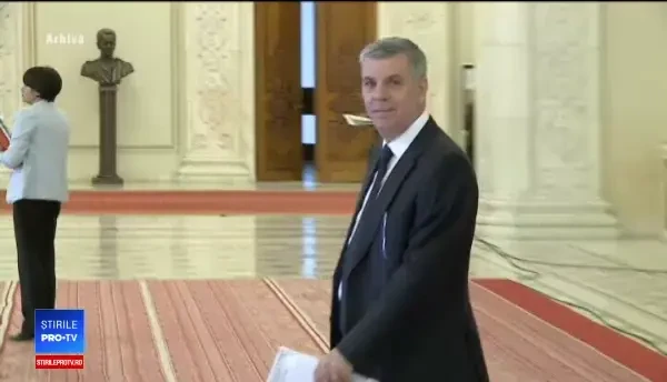 Fostul preşedinte al Camerei Deputaţilor, Valeriu Zgonea, riscă 7 ani de închisoare pentru trafic de influență