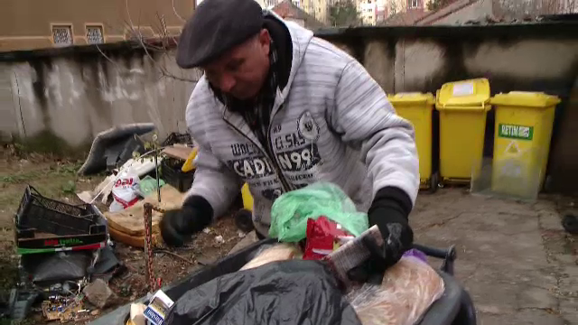 Ce soluții au românii care au rămas cu prea multă mâncare după sărbători