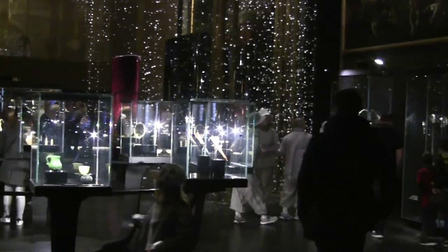 Bijuterii valoroase, furate dintr-o colecție expusă la Veneția