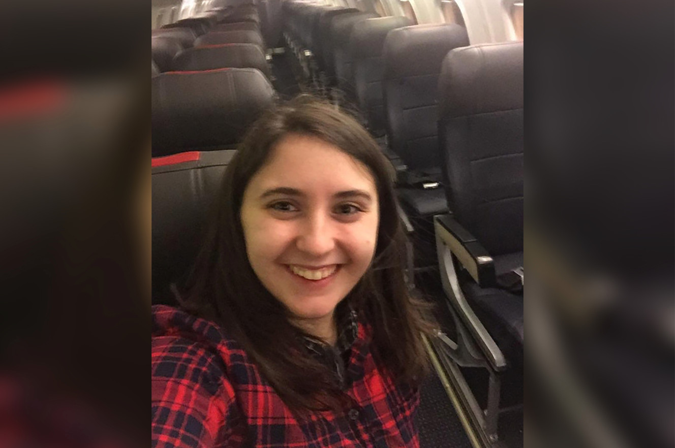 O tânără, singura pasageră a unui zbor. Explicația companiei