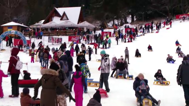 Turiștii români au cheltuit zeci de milioane de euro în stațiunile din țară, de sărbători