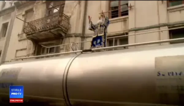 Arhiepiscopul Tomisului a sfințit apa pentru Bobotează