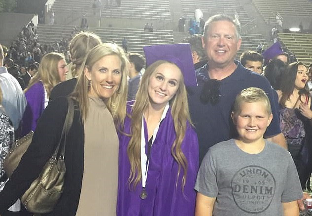 Un tată și-a împușcat soția și cei doi copii, apoi s-a sinucis. Cum au fost găsite trupurile victimelor