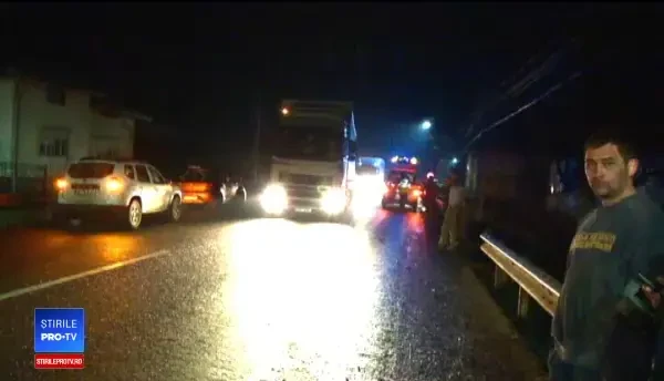 Adolescenta lovită mortal de un minor băut la volan se întorcea de la biserică. Starea răniților