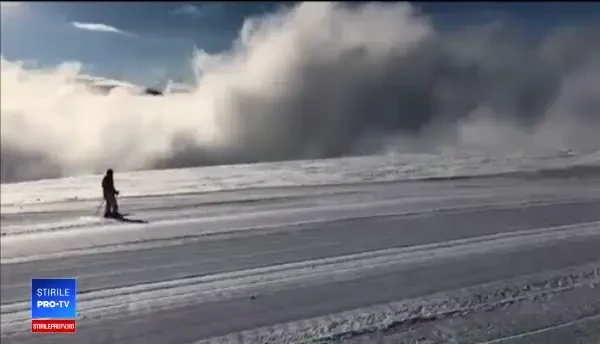 Pârtii pline de turiști care ți-au prelungit sejurul de Revelion. Costurile unei familii pentru o zi