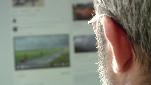 Încă un scandal de pedofilie în România. Un francez condamnat în țara lui a abuzat copii la Cluj