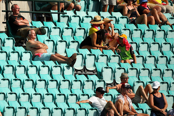 Cea mai caniculară zi de după 1939 în Sydney. Meciuri de tenis, suspendate din cauza căldurii