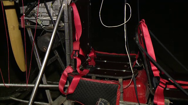 Tânărul ucis de elicea parapantei. Relatările prietenilor: ”Un accident banal, la sol”