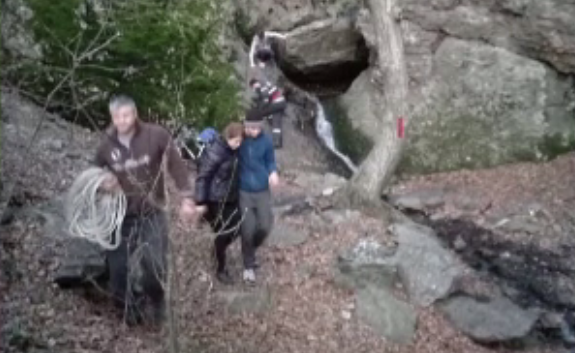 Tânăr de 17 ani, recuperat din munții Măcin după ce nu a mai putut coborî