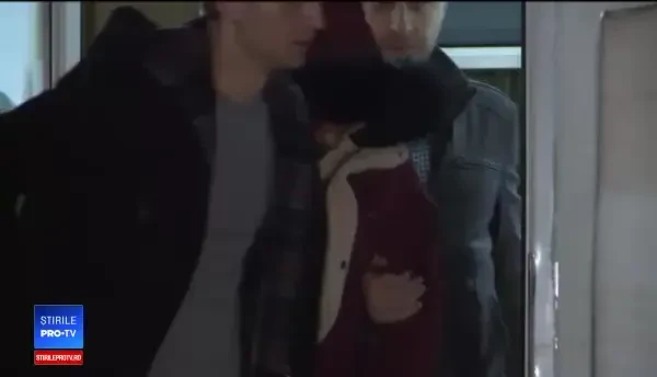 Tânăr acuzat de două femei că a făcut gesturi obscene, pe stradă, reținut, în Capitală