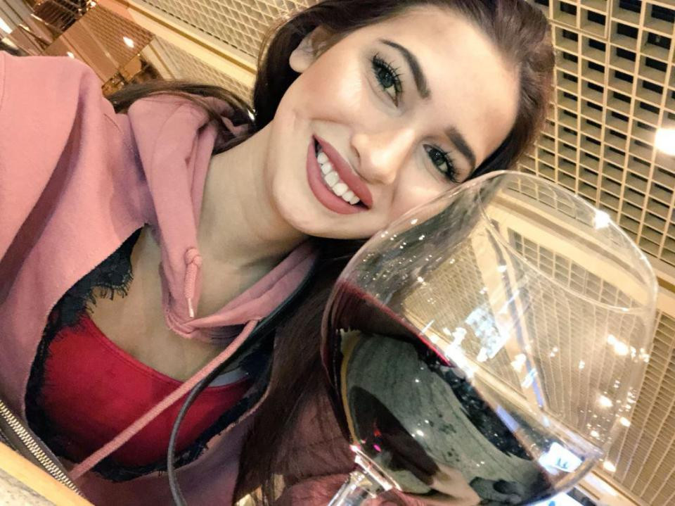 O actriță de filme pentru adulți, găsită fără viață în Los Angeles. FOTO