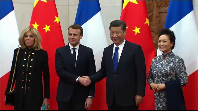 Emmanuel Macron, „victorii” comerciale în China: vânzarea de avioane Airbus