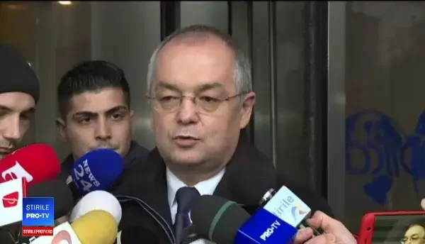 Emil Boc, audiat aproape 7 ore în dosarul medicului Lucan. Mesajul primarului din Cluj