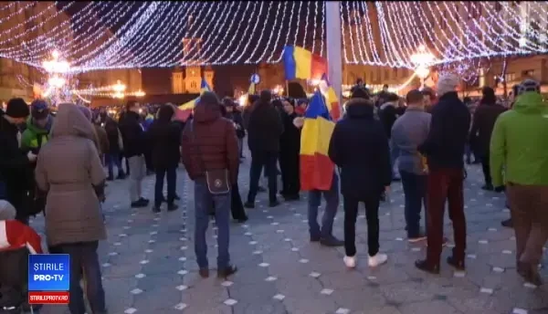 Atacați secțiile de poliție și luați arme. Explicații în dosarele de instigare publică