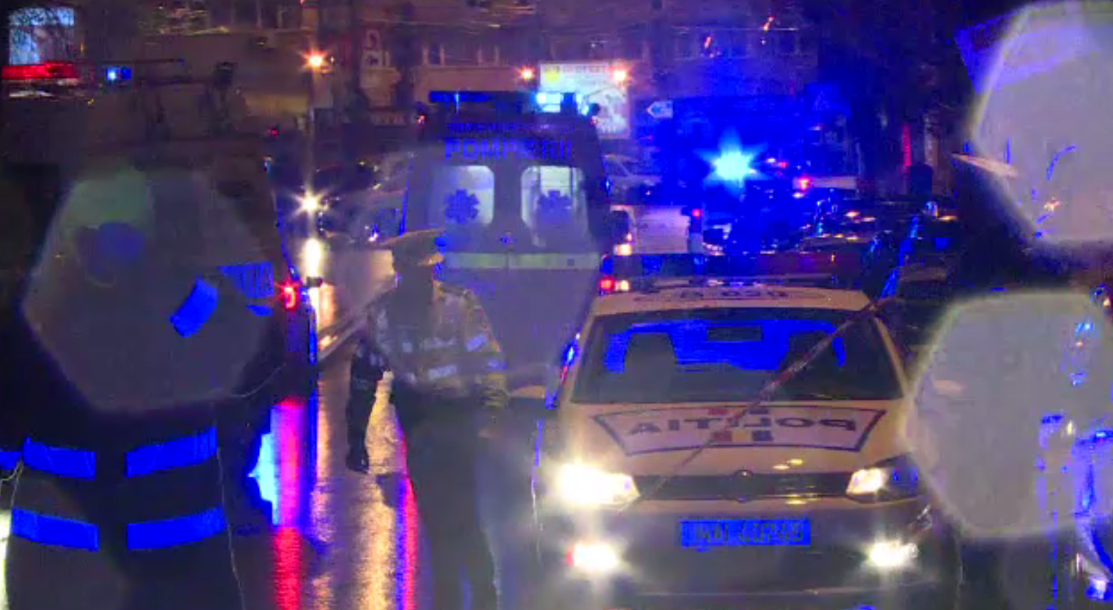 Accident mortal în Capitală. Un șofer vitezoman a pierdut controlul și s-a izbit puternic în mașinile parcate