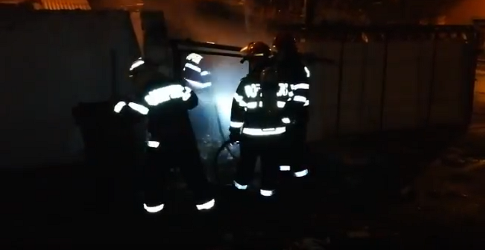 Incendiu la un centru de plasament din Constanţa. În clădire erau peste 60 de copii