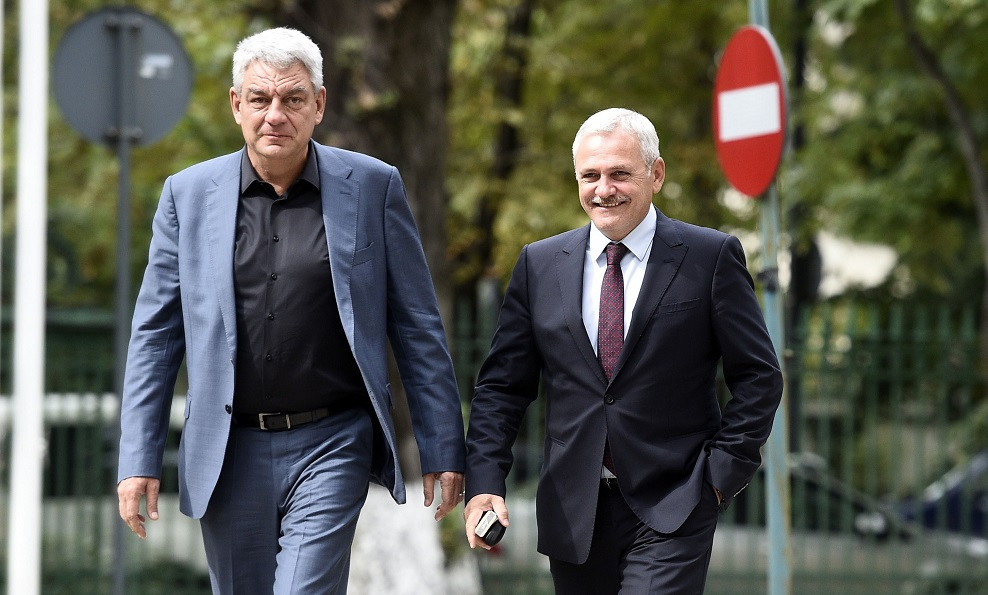 Liviu Dragnea, presedintele PSD, si premierul Mihai Tudose se pregatesc sa participe la sedinta Biroului Politic National al Partidului Social Democrat
