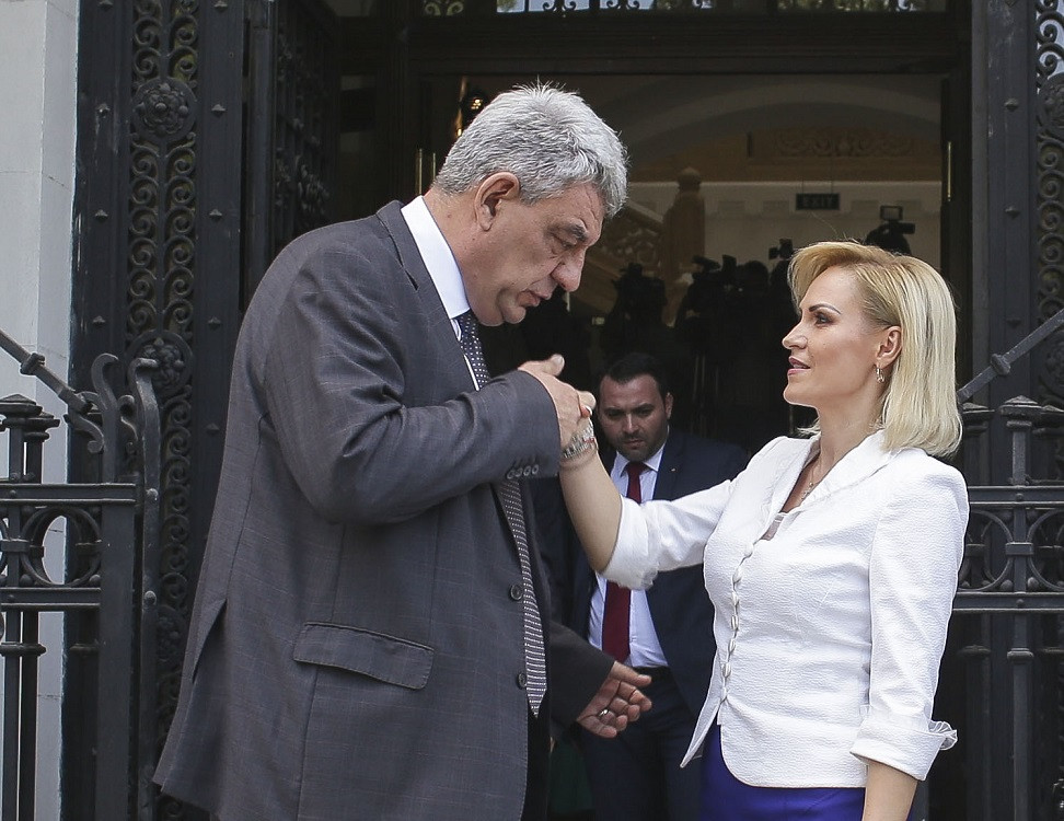 Conflictul din PSD s-ar putea stinge înainte de CEx. Firea: Au greşit şi Dragnea, şi Tudose