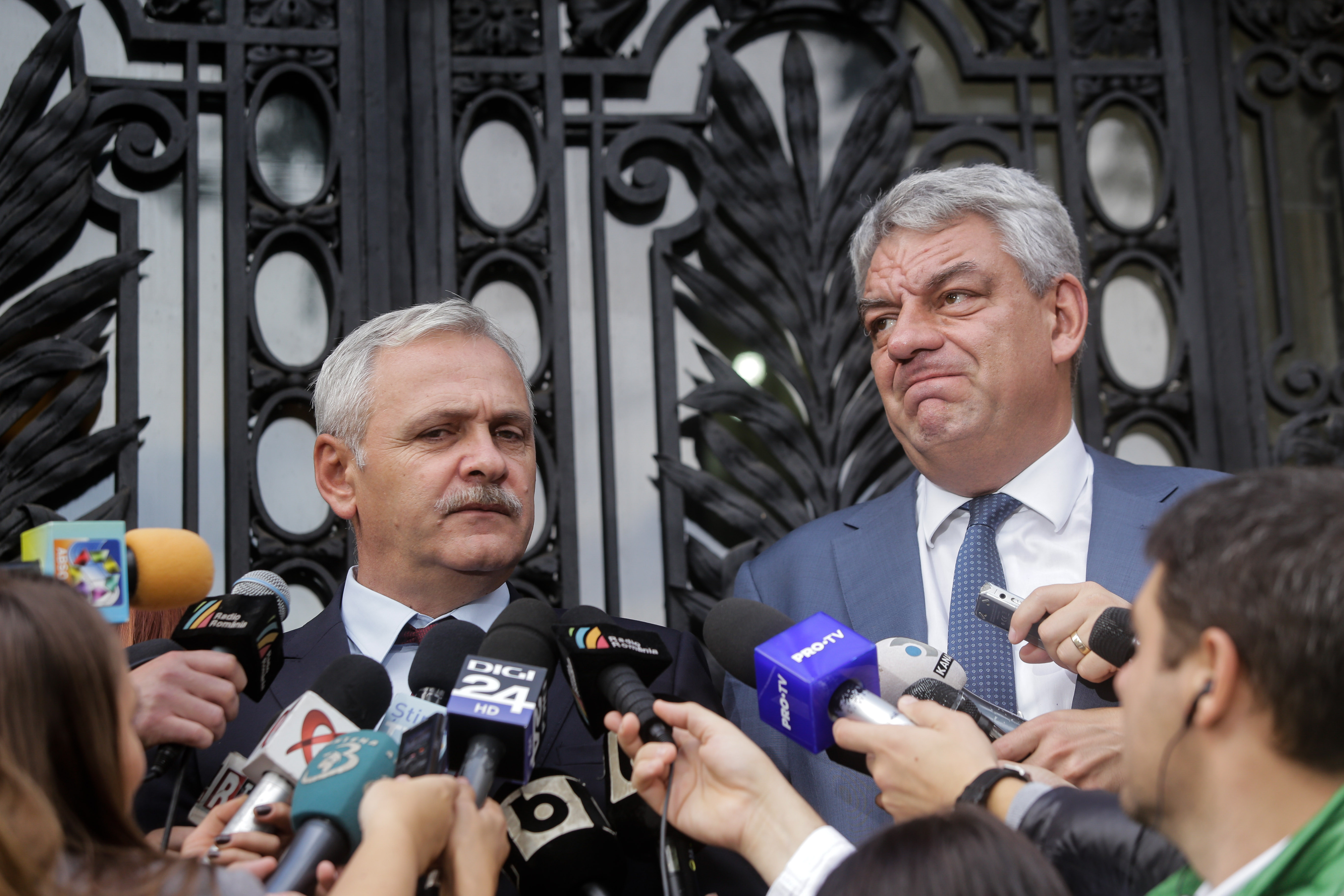 Doi foşti premieri PSD critică bugetul pe 2019 adoptat de guvernul Dăncilă: "Un fake"