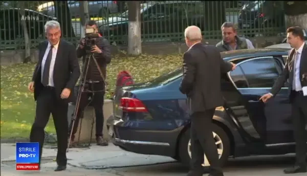 Bătălia Dragnea - Tudose, dată luni, la ora 16:00, în CEx PSD. Surse: cine pierde va rămâne fără funcția de conducere