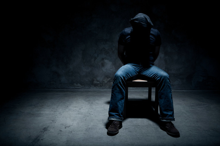 Un fost ostatic ISIS, care și-a petrecut 5 ani în captivitate, își caută fratele. VIDEO