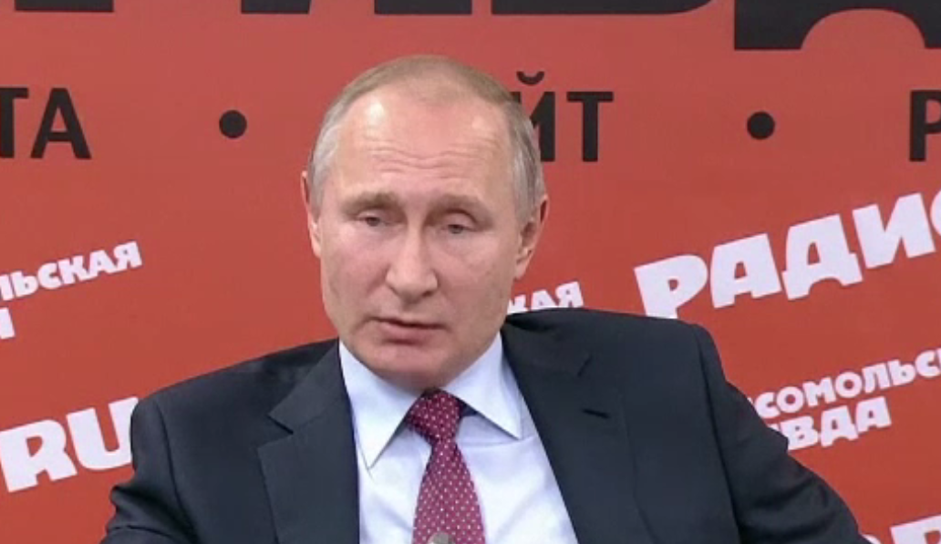 Putin compară comunismul cu creştinismul şi mumia lui Lenin cu moaştele sfinţilor creştini