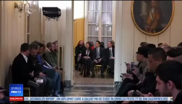 Marile case de modă și-au prezentat colecțiile toamnă-iarnă 2018, la Milano