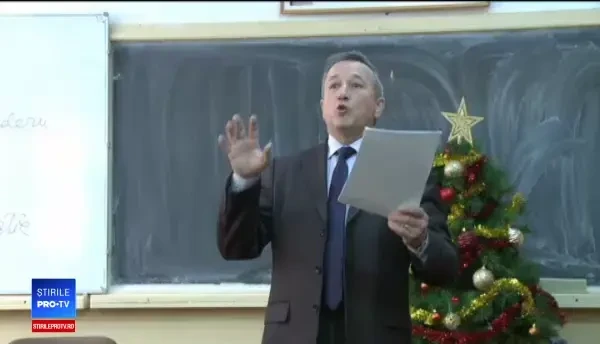 Elevii NU mai au voie cu mobile la ore, de luni. Nu se concentrează la ore, dar e util