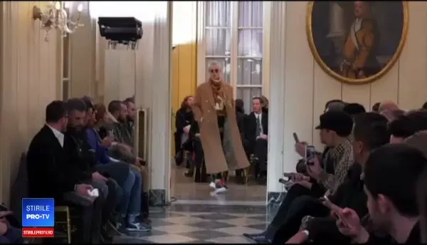 Marile case de modă și-au prezentat colecțiile toamnă-iarnă 2018, la Milano