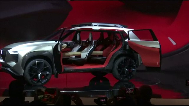 Salonul Auto de la Detroit. Arnold Schwarzenegger a prezentat noul Mercedes G-Class