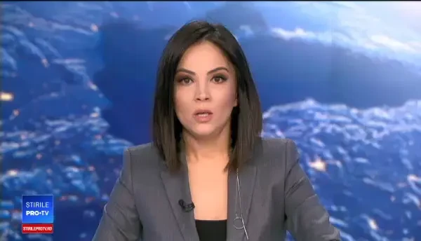 Familie din Bistrița, pe drumuri după ce un incendiu s-a extins și la casa lor