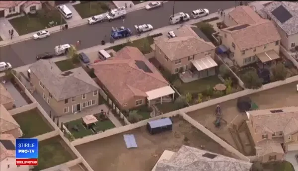 Calvarul a 13 frați ținuți captivi de părinţi în Casa Ororilor. Legaţi cu lanţuri de paturi