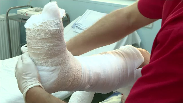 Pățania unei românce care a dat în judecată magazinul unde a suferit un accident din cauza unei pungi