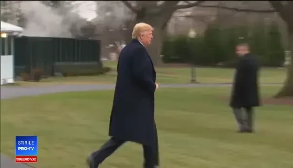 Relaţia lui Trump cu o actriţă pentru adulţi, ţinută ascunsă de presă.