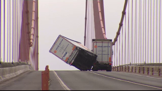 Europa, afectată de vreme rea: cel puțin 8 persoane au murit în urma furtunii