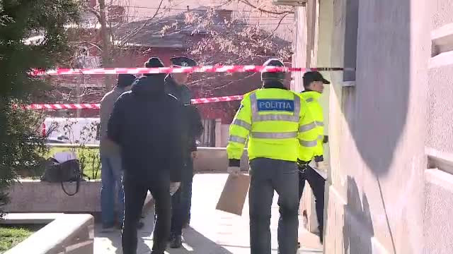 Tânăr ucis într-un bloc din Capitală. Imaginile surprinse de camerele de supraveghere