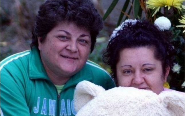 Două românce plecate la muncă în Italia au anunțat că se căsătoresc. ”Suntem foarte fericite”