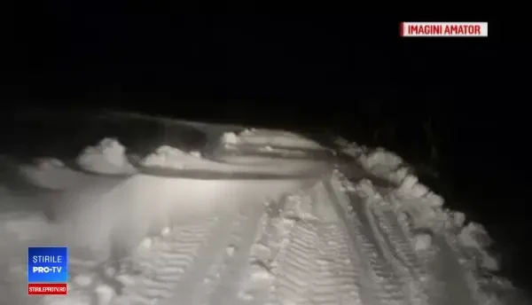 România sub zăpadă. Zeci de localități sunt în beznă de aproape o zi