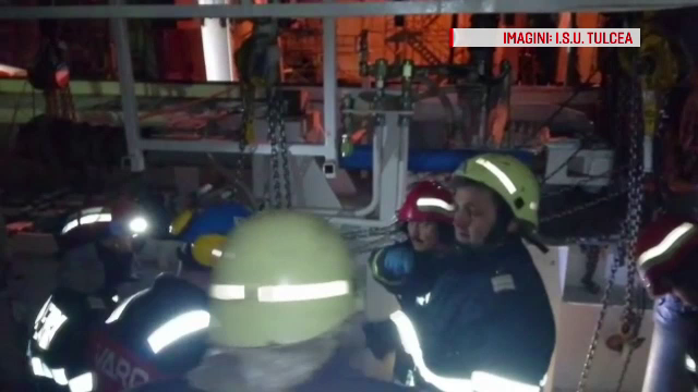 Filmul accidentului din Șantierul Naval Tulcea, în care un bărbat a murit strivit de o piesă de 7 metri