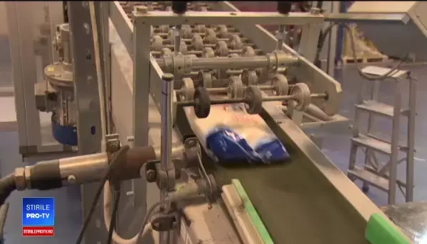 Lovitură pentru zeci de fermieri. Una dintre cele mai mari fabrici de zahăr din România se închide